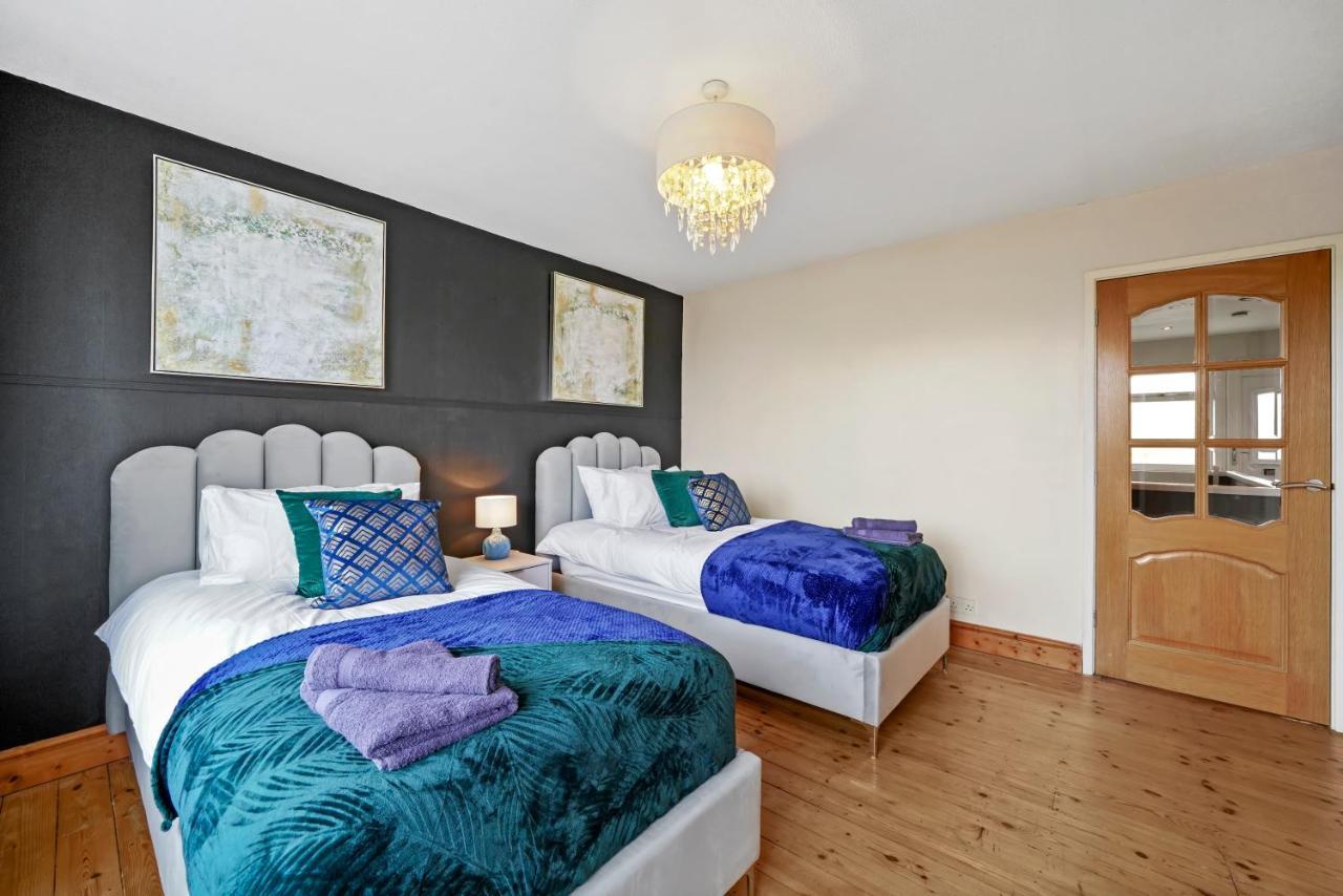 The Stylish Warwick Abode - Balcony - Garden Villa Leek Wootton Eksteriør bilde